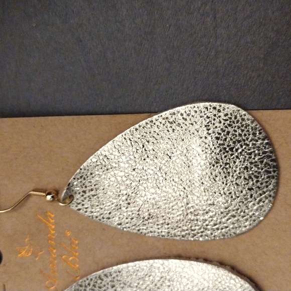 Leather Dangle Earrings Leather Gold -Teardrop - Amanda Blue NWT - Picture 5 of 7